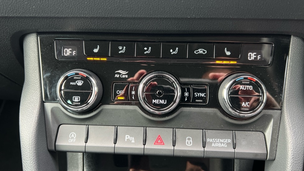 Used Skoda Karoq 2024 for sale - 76355076: Photo 27