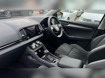 Used Skoda Karoq 2024 for sale - 76355076: Photo