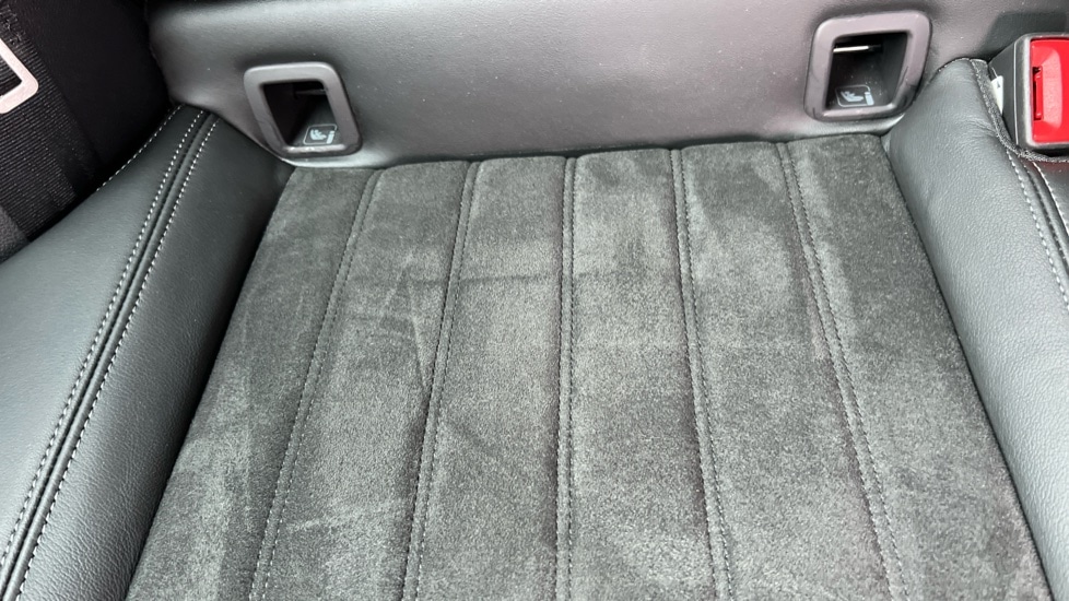 Used Skoda Karoq 2024 for sale - 76355076: Photo 32