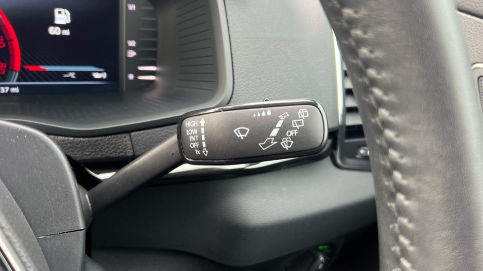 Used Skoda Karoq 2024 for sale - 76355076: Photo 37