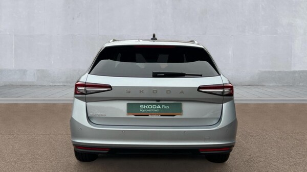 Used Skoda Superb 2024 for sale - 76273013: Photo 11