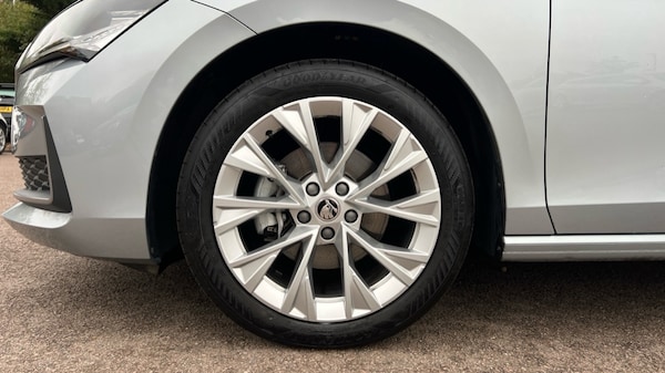 Used Skoda Superb 2024 for sale - 76273013: Photo 19