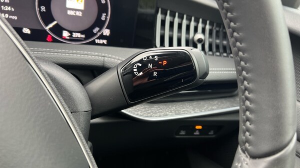 Used Skoda Superb 2024 for sale - 76273013: Photo 38