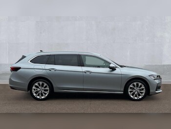 Used Skoda Superb 2024 for sale - 76273013: Photo 4