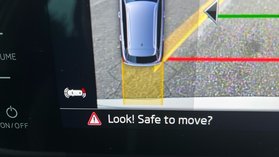 Used Skoda Kamiq 2025 for sale - 76540139: Photo 32