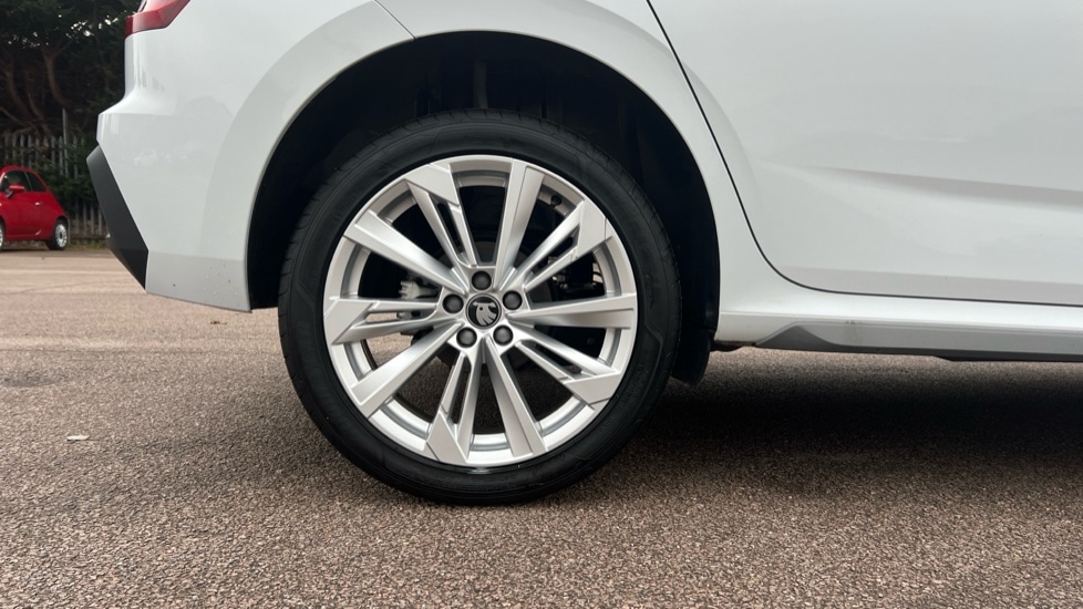 Used Skoda Kamiq 2025 for sale - 76540139: Photo 5