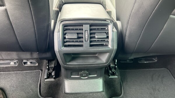 Used Skoda Karoq 2024 for sale - 75595520: Photo 23