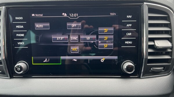 Used Skoda Karoq 2024 for sale - 75595520: Photo 40