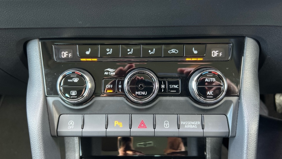 Used Skoda Karoq 2024 for sale - 76928063: Photo 31