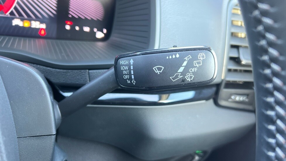 Used Skoda Karoq 2022 for sale - 76873142: Photo 37