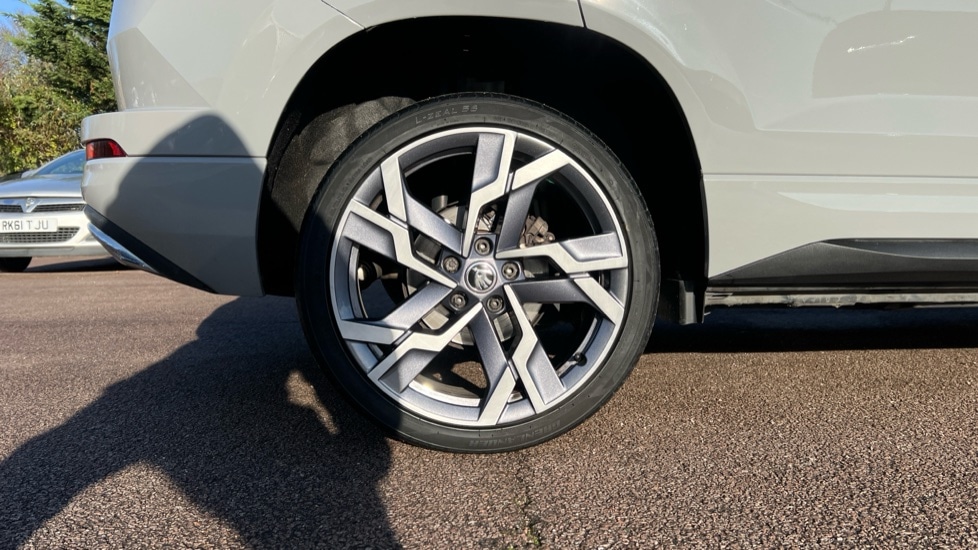 Used Skoda Karoq 2022 for sale - 76873142: Photo 5