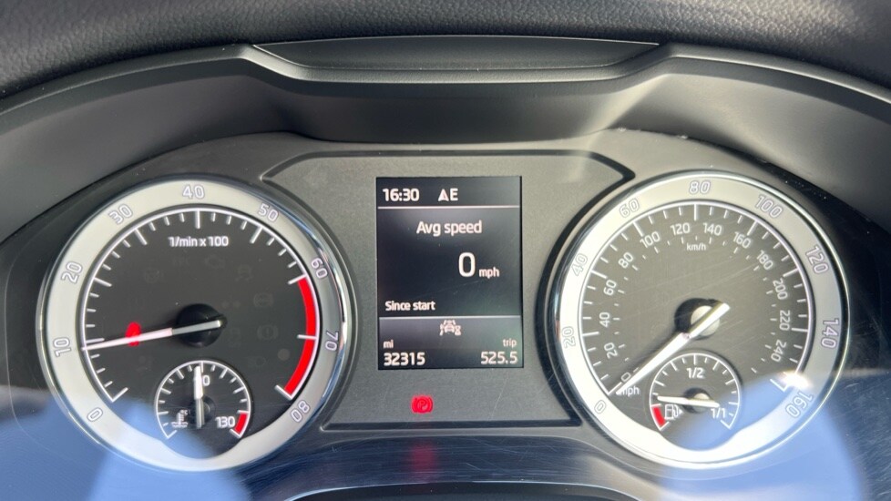 Used Skoda Karoq 2022 for sale - 76635625: Photo 14