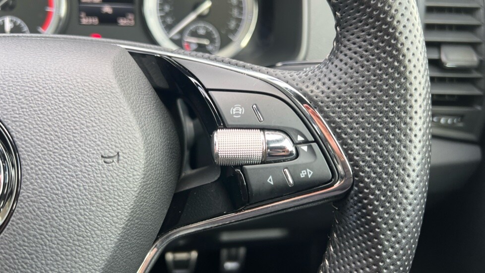 Used Skoda Karoq 2022 for sale - 76635625: Photo 26