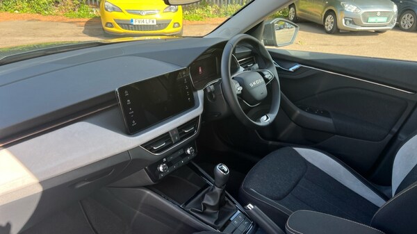 Used Skoda Kamiq 2025 for sale - 76112242: Photo 2