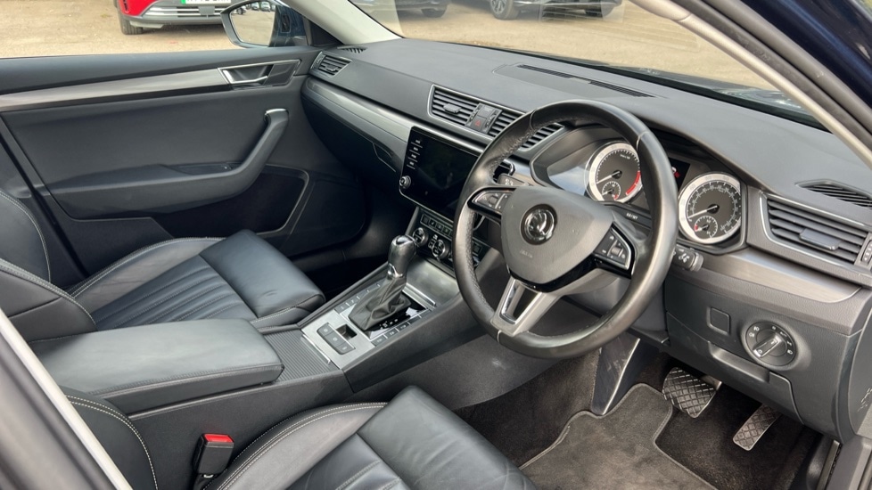 Used Skoda Superb 2019 for sale - 76099981: Photo 6
