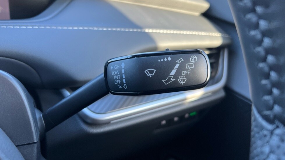 Used Skoda Enyaq 2025 for sale - 77057804: Photo 41