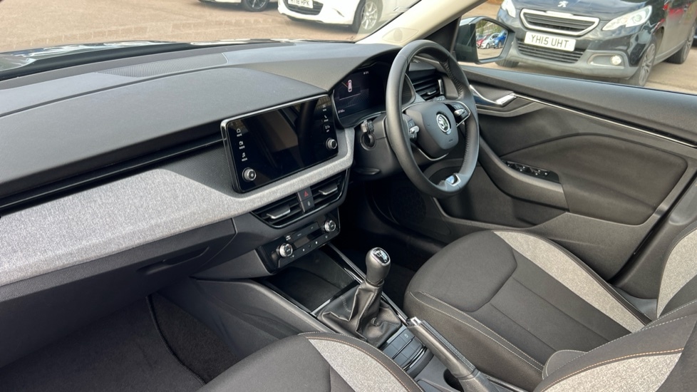 Used Skoda Kamiq 2024 for sale - 76872318: Photo 2