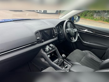 Used Skoda Karoq 2019 for sale - 76130529: Photo 2