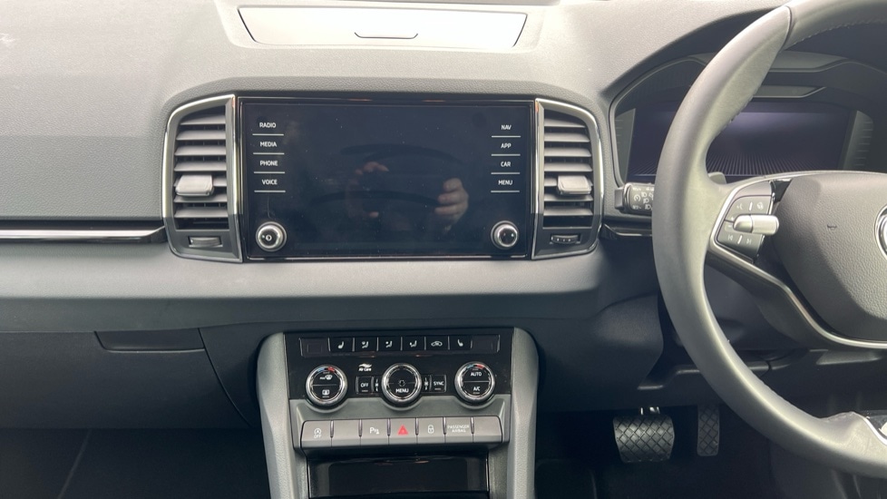 Used Skoda Karoq 2024 for sale - 76870104: Photo 13