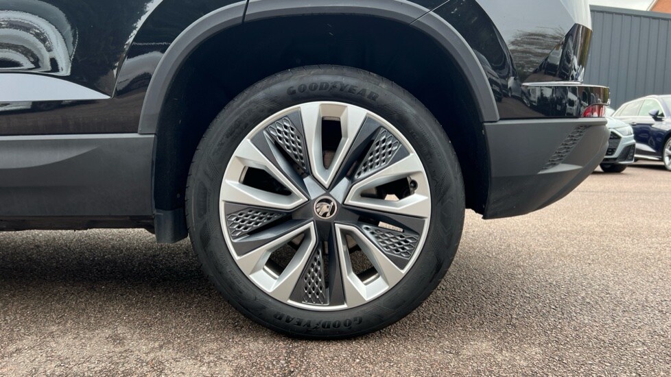 Used Skoda Karoq 2024 for sale - 76870104: Photo 18