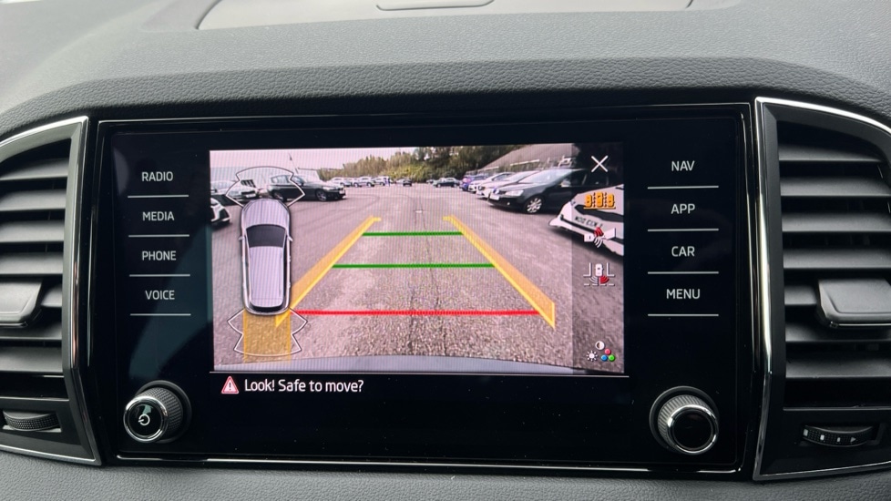 Used Skoda Karoq 2024 for sale - 76870104: Photo 22