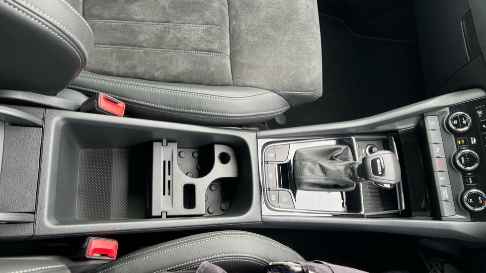 Used Skoda Karoq 2024 for sale - 76870104: Photo 28