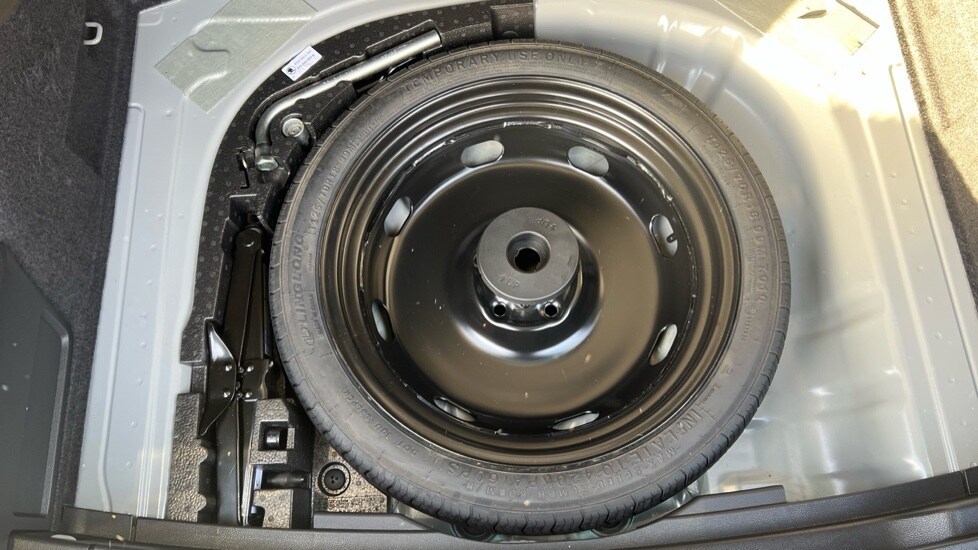 Used Skoda Karoq 2023 for sale - 76623660: Photo 31