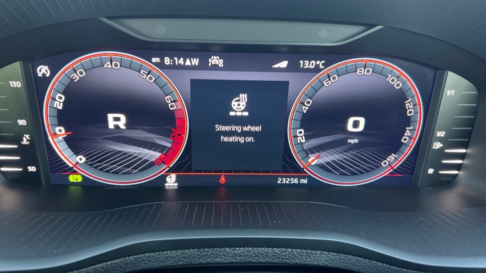 Used Skoda Karoq 2023 for sale - 76623660: Photo 37