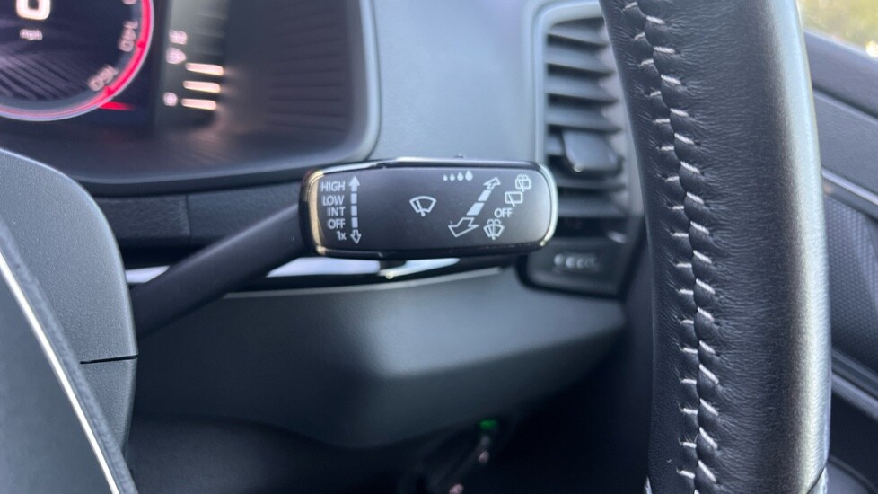 Used Skoda Karoq 2023 for sale - 76623660: Photo 41