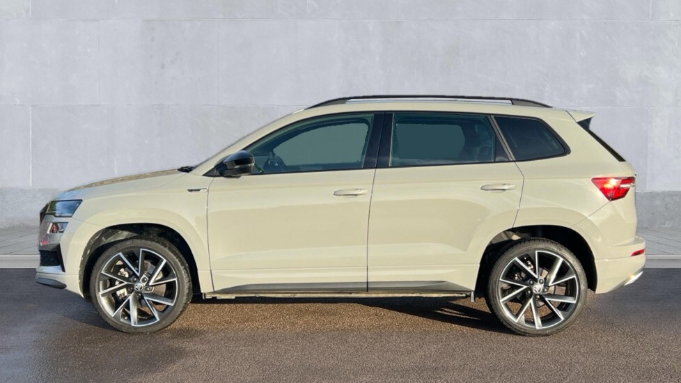 Used Skoda Karoq 2023 for sale - 76623660: Photo 9