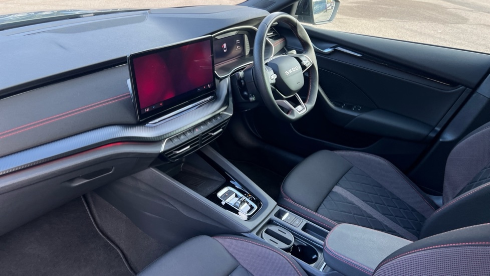 Used Skoda Octavia 2025 for sale - 76552350: Photo 2