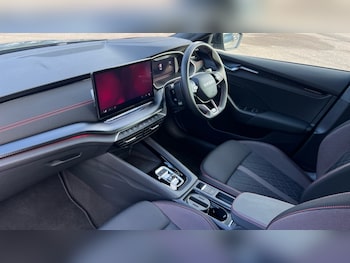 Used Skoda Octavia 2025 for sale - 76552350: Photo