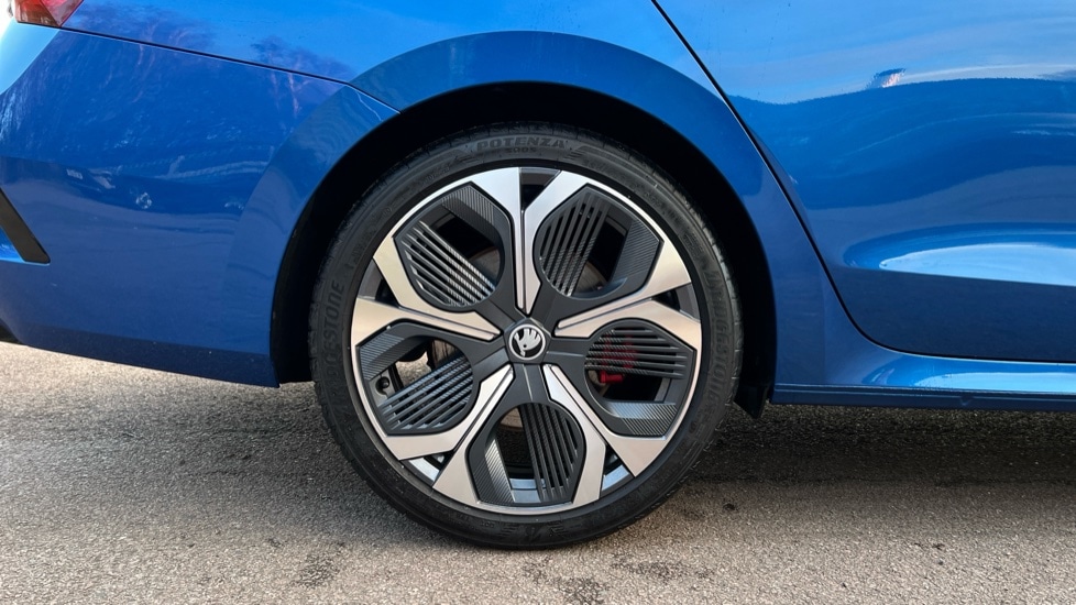 Used Skoda Octavia 2025 for sale - 76872022: Photo 5