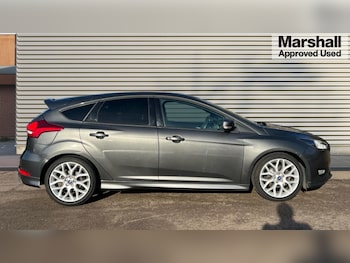 Used Ford Focus 2017 for sale - 76556924: Photo