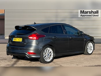 Used Ford Focus 2017 for sale - 76556924: Photo