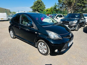 Used Toyota AYGO 2013 for sale - 79531601: Photo