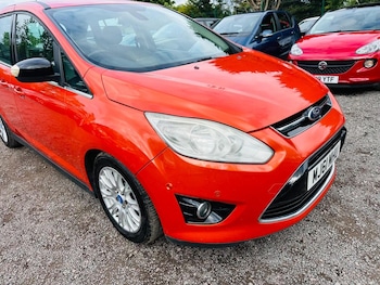 Used Ford Grand C-Max 2011 for sale - 79531744: Photo