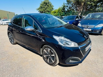 Used Peugeot 208 2018 for sale - 79531743: Photo