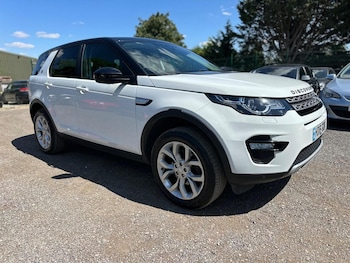 Used Land Rover Discovery Sport 2016 for sale - 79531679: Photo