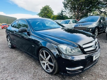 Used Mercedes-Benz C Class 2011 for sale - 79531805: Photo