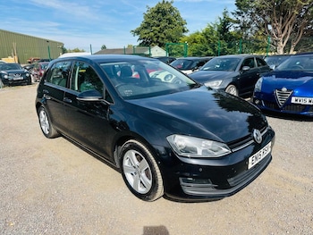Used Volkswagen Golf 2015 for sale - 79531593: Photo