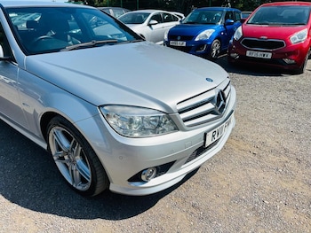 Used Mercedes-Benz C Class 2011 for sale - 79531737: Photo
