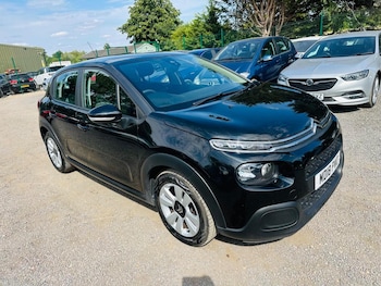 Used Citroen C3 2018 for sale - 79531728: Photo