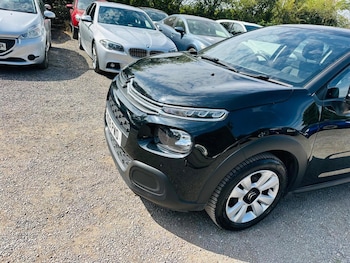 Used Citroen C3 2018 for sale - 79531728: Photo