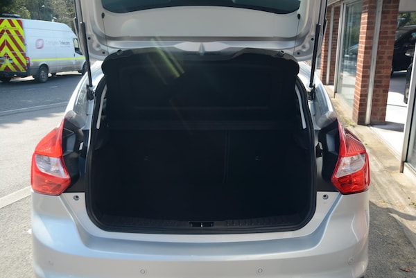 Used Ford Focus 2013 for sale - 52915466: Photo 10