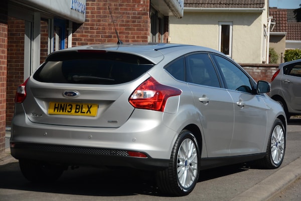 Used Ford Focus 2013 for sale - 52915466: Photo 3