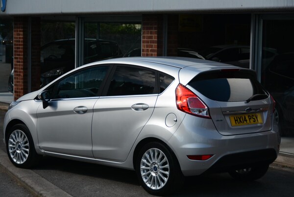 Used Ford Fiesta 2014 for sale - 52915389: Photo 9