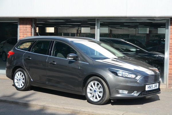 Used Ford Focus 2015 for sale - 52913679: Photo 1