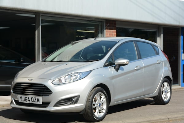Used Ford Fiesta 2015 for sale - 52915355: Photo 1