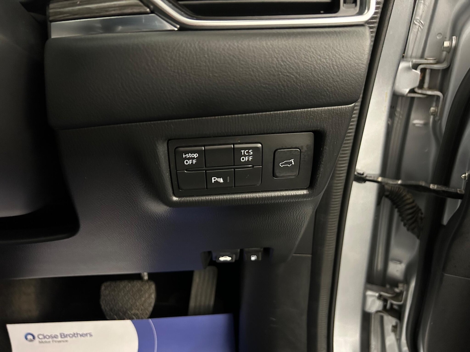 Vehicle 19